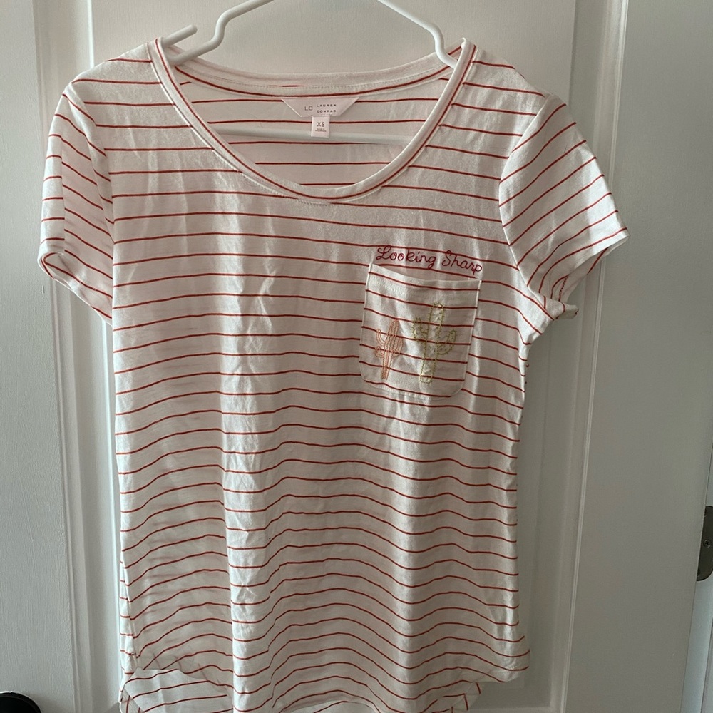 LC Lauren Conrad short sleeved “looking sharp” tee